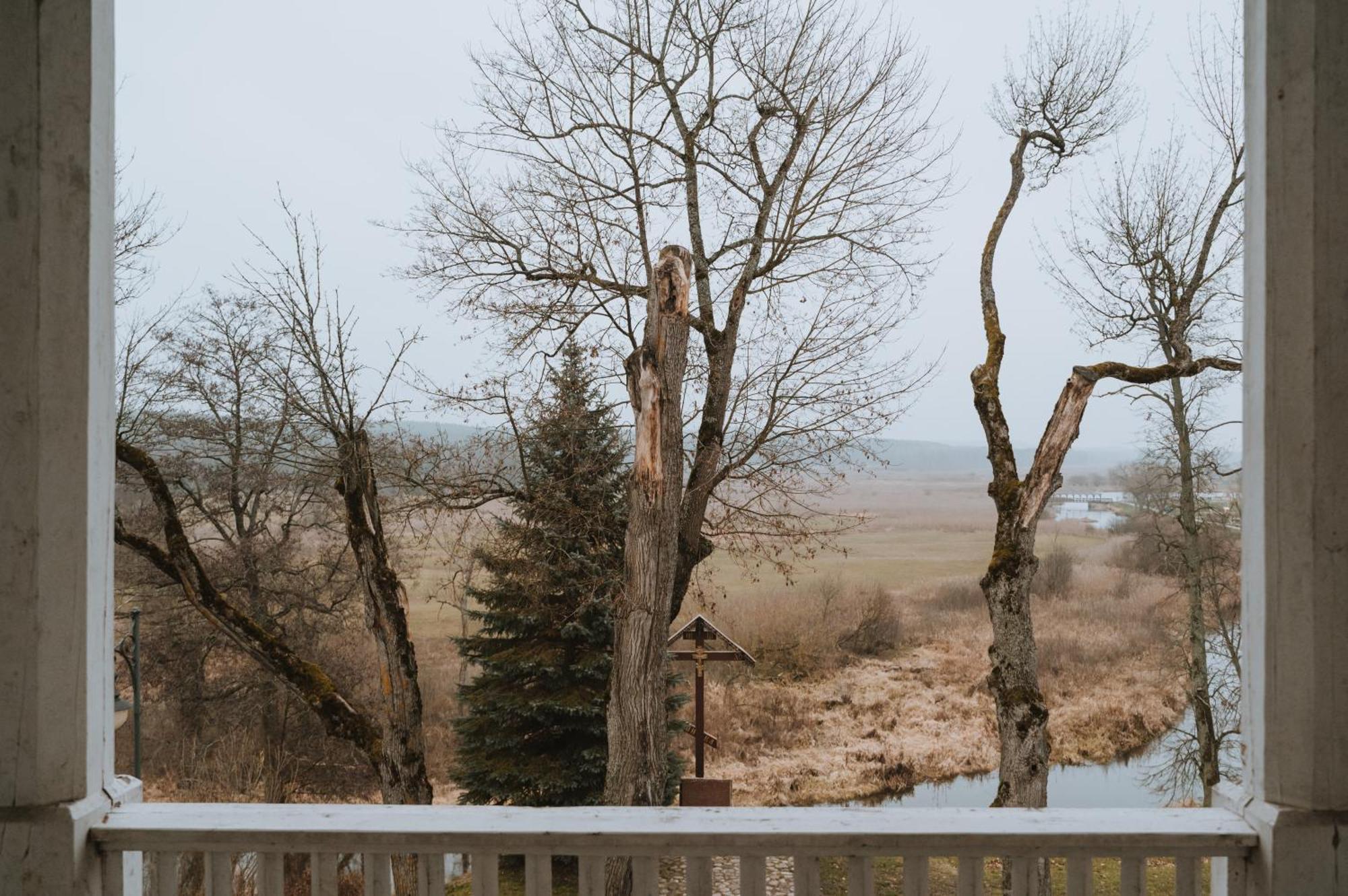 Pokoje Goscinne Domu Pielgrzyma W Supraslu Eksteriør bilde